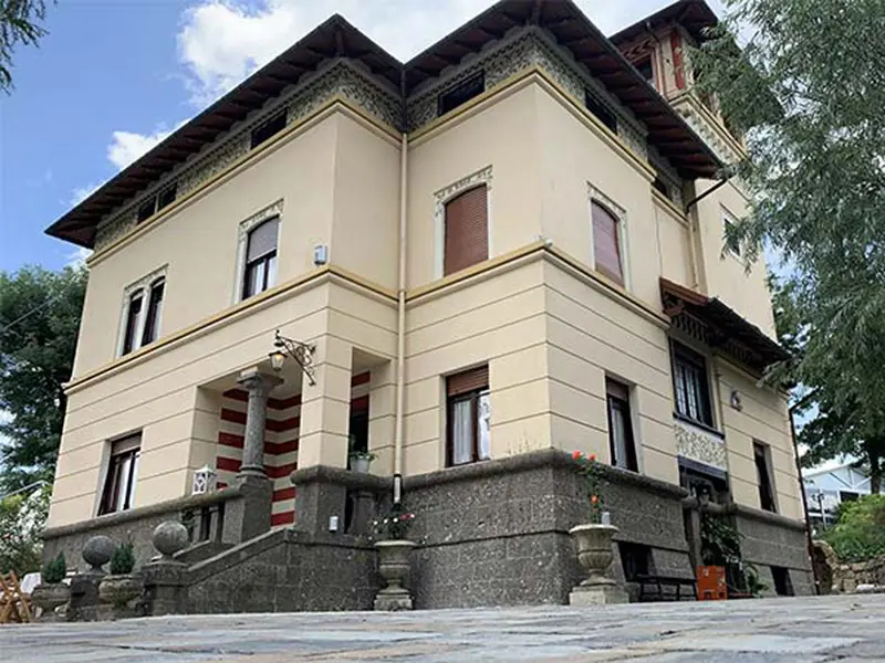 Villa Grit