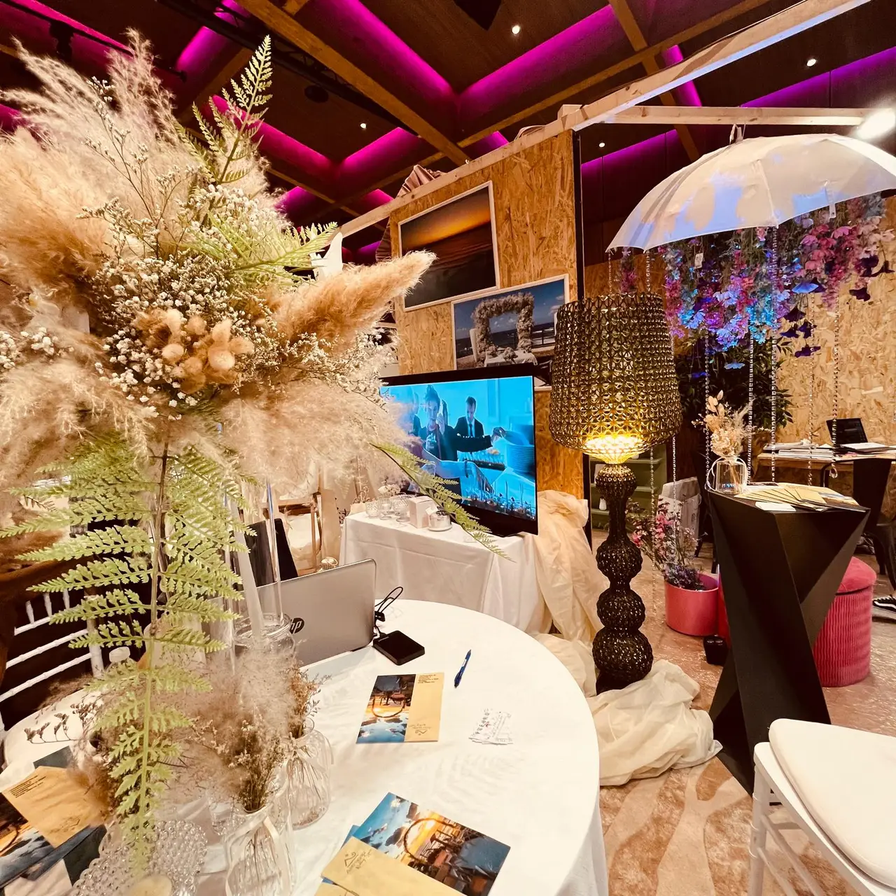 Matrimonio in Langa — atmosfera nelle fiere del circuito
