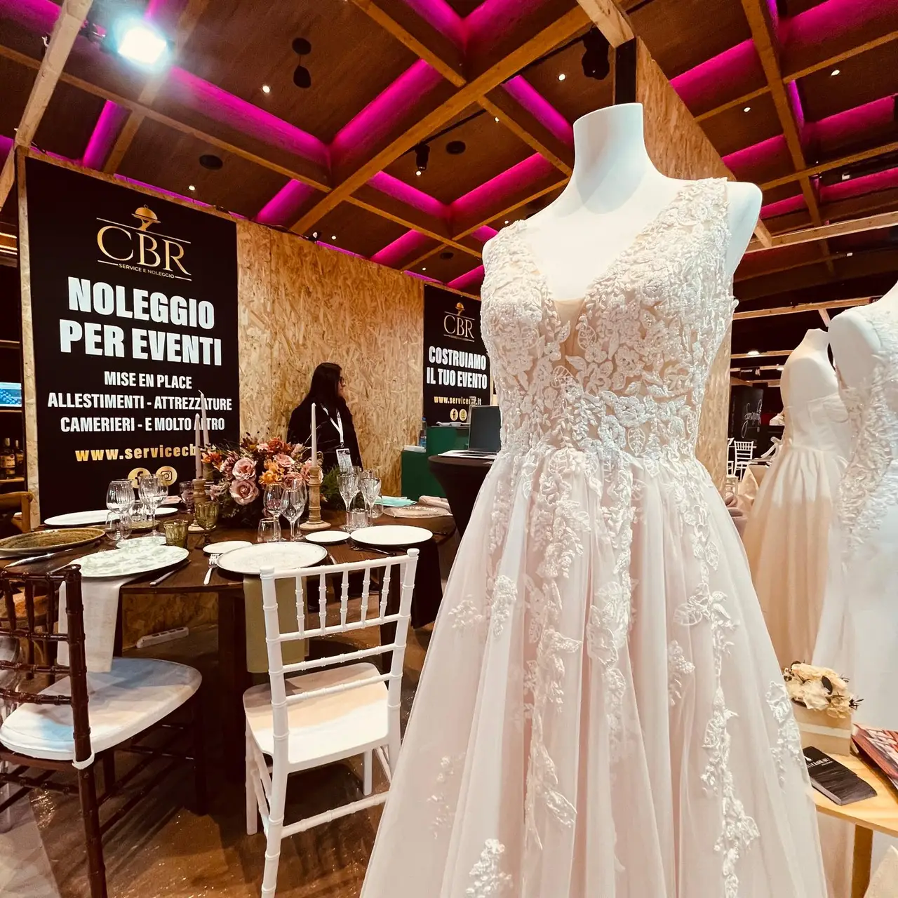Matrimonio in Langa — atmosfera nelle fiere del circuito